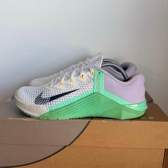 Nike Metcon 6 infinite Lilac /Green Women Running Sneakers - SZ 8 - Picture 5 of 12